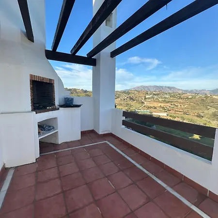 Atico Two-bedroom Penthouse Apartment *