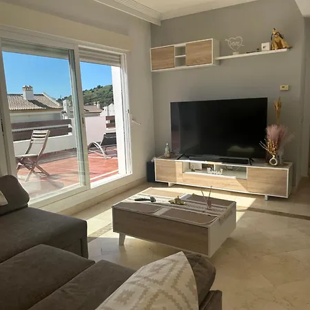Atico Two-bedroom Penthouse Apartment *